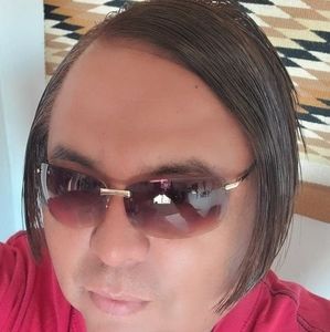 Meet your Posher, Francis